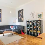 Stylish,Large & Bright Loft In City Center By Nw