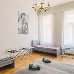Stylish,Large & Bright Loft In City Center By Nw